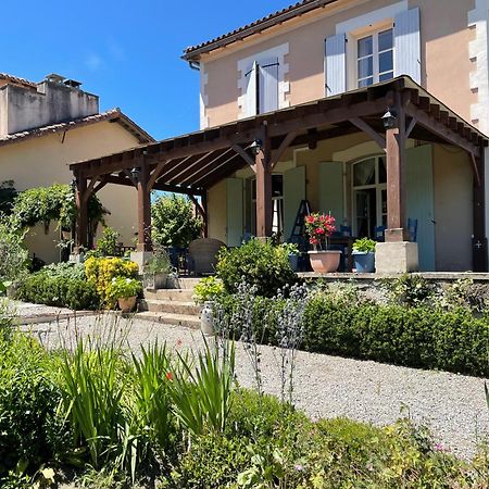 Saint-Germain-de-Confolens La Grange Terrou旅馆 外观 照片
