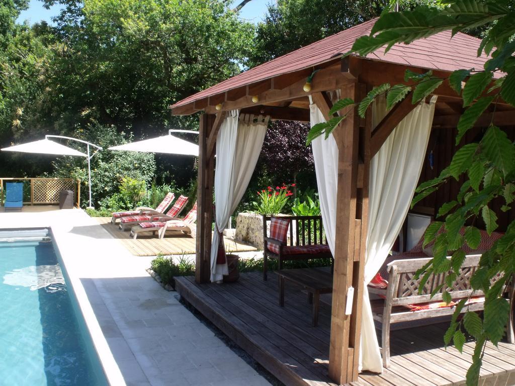 Saint-Germain-de-Confolens La Grange Terrou旅馆 外观 照片